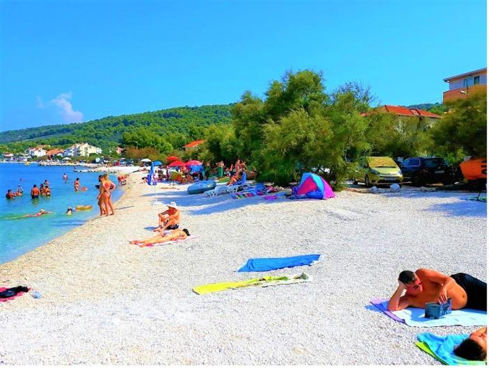 Marinovi Dvori Διαμέρισμα Slatine Εξωτερικό φωτογραφία
