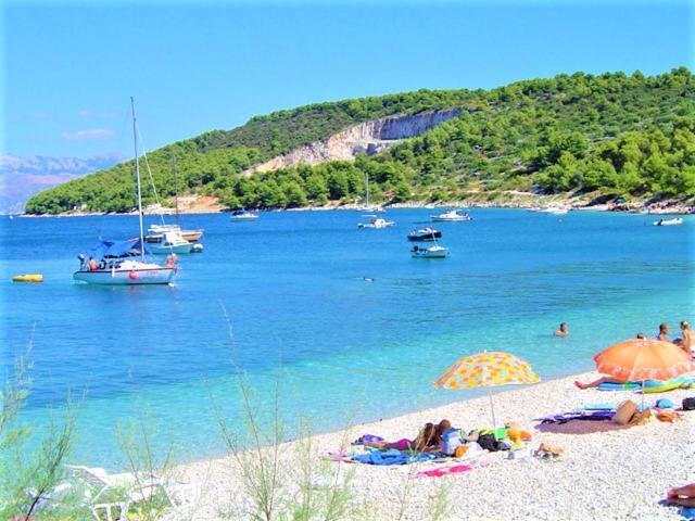 Marinovi Dvori Διαμέρισμα Slatine Εξωτερικό φωτογραφία